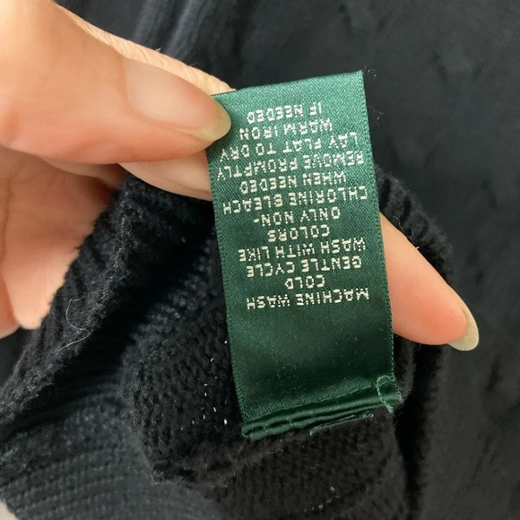 Lauren Ralph Lauren classic black Cable Knit V-neck Collar Sweater Sz PXS - Picture 6 of 9